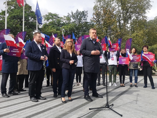 Krajowi liderzy Lewicy w Opolu przekonywali do Paktu dla kobiet