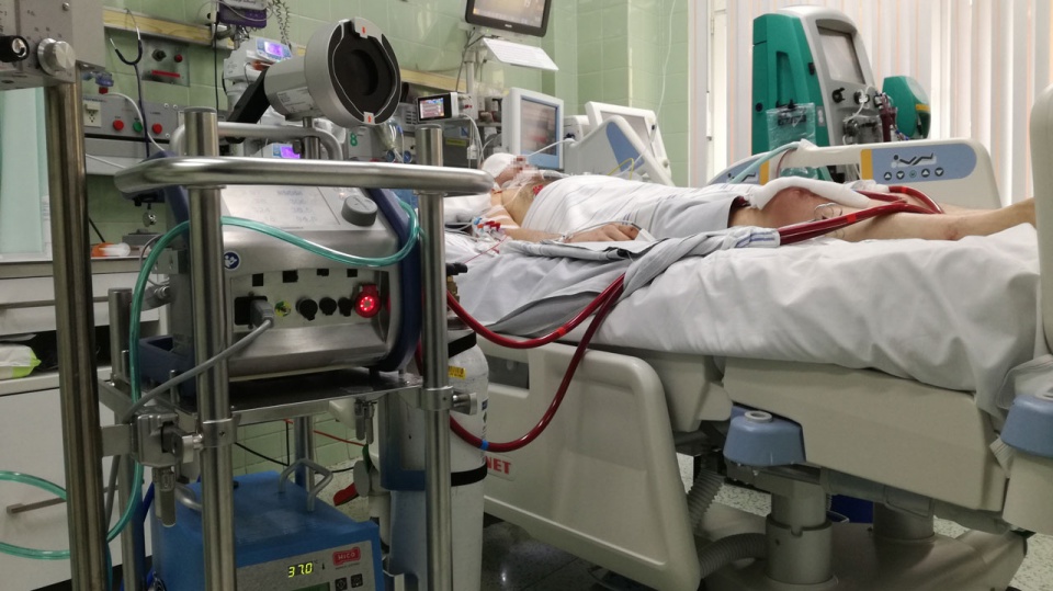 Lekarze USK w Opolu ratują 50-latka z głębokiej hipotermii. Dzisiaj odłączają go od aparatury [fot.P.Wójtowicz]