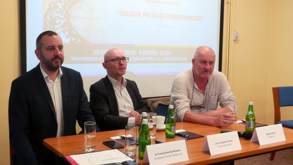 Debata "Oblicza polskiej transformacji" w Opolu[ fot. Mariusz Chałupnik]