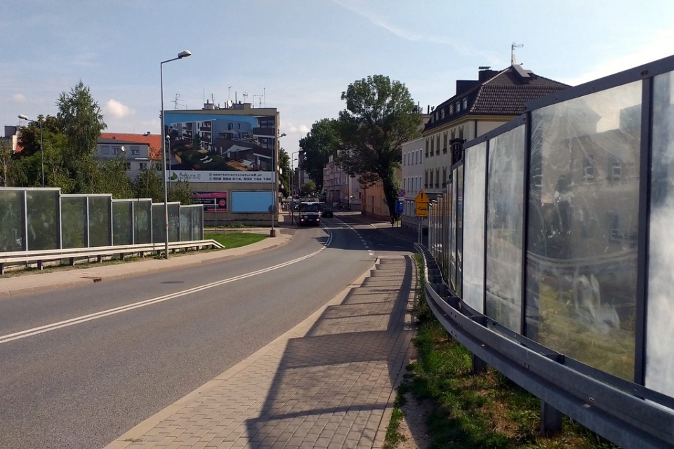 Opolskie MZD szuka wykonawcy na przebudowę chodnika na ciąg pieszo-rowerowy na ul. Spychalskiego [fot. MZD]