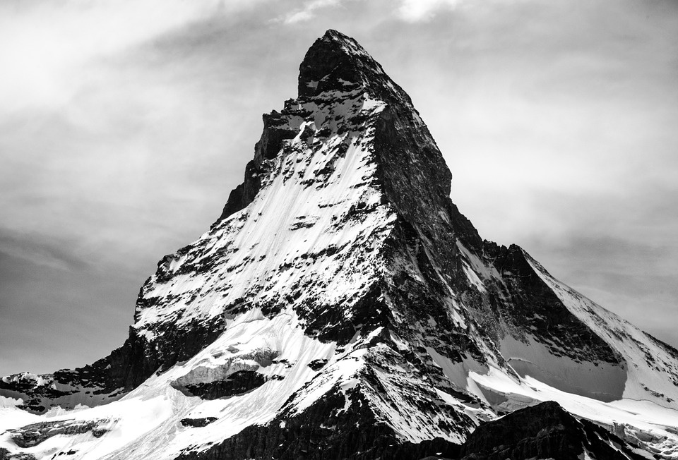 Matterhorn – szczyt w Alpach Pennińskich [fot. https://pixabay.com/pl]