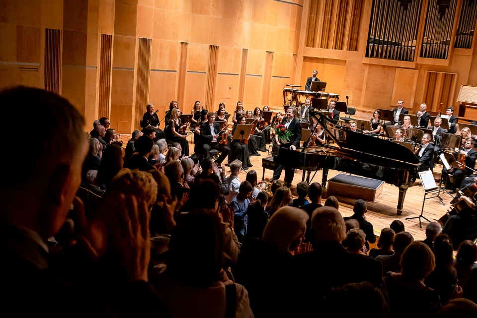 Koncert inaugurujący 68. sezon artystyczny Filharmonii Opolskiej © [fot. Michał Grocholski / FO]