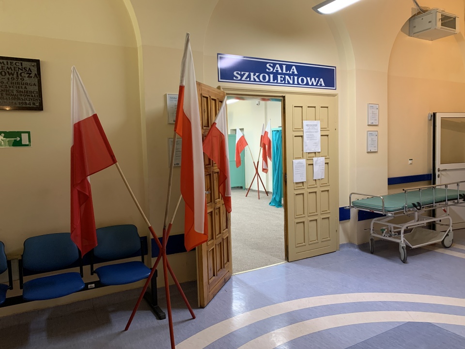 Lokal wyborczy w Szpitalu Wojewódzkim [fot.D.Klimczak]