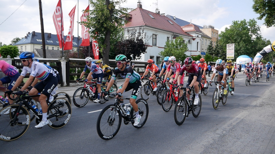 Tour de Pologne w Opolu na ul. Prószkowskiej [fot. Łukasz Fura]