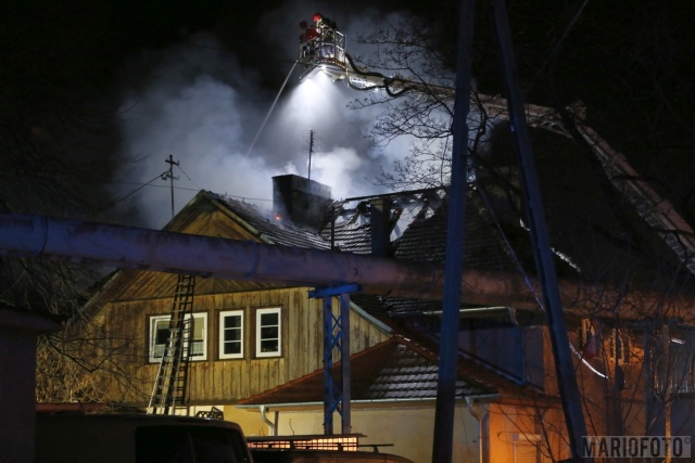 Groźny pożar budynku mieszkalnego w Suchym Borze pod Opolem