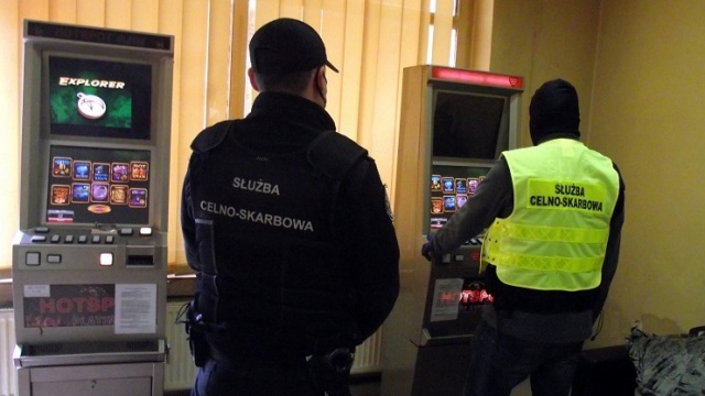 Opolska KAS zlikwidowała osiem nielegalnych salonów gier w regionie