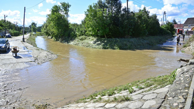 Mieszkańcy Morowa mają dość powodzi i domagają się zdecydowanych działań. Rozmawiali na ten temat z władzami gminy