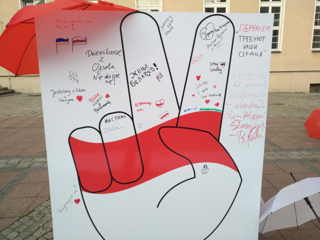 Opole wsparło protestującą Białoruś. Życzenia, rysunki i zdjęcia zostaną opublikowane w internecie