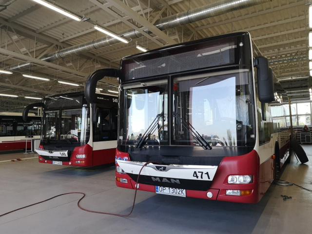 Nowe autobusy, niska emisja i zmodernizowana zajezdnia. W Opolu podsumowano projekt Czysta komunikacja publiczna