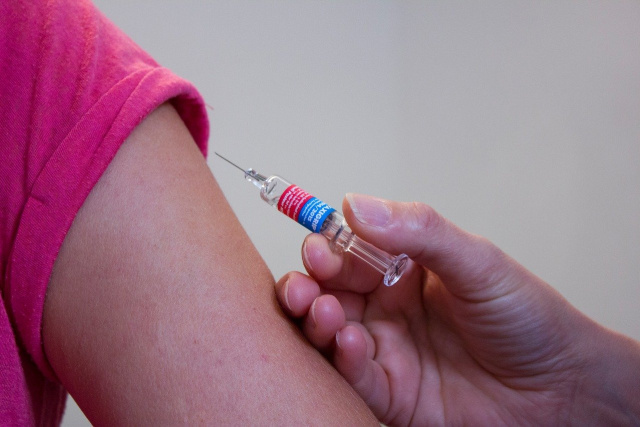 Szpitale węzłowe w Kędzierzynie-Koźlu i Białej jako pierwsze rozpoczną szczepienia przeciw COVID-19
