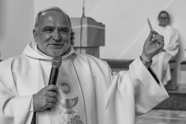 Zmarł ks. Józef Wojtasek, proboszcz parafii Podwyższenia Krzyża Świętego w Moszczance