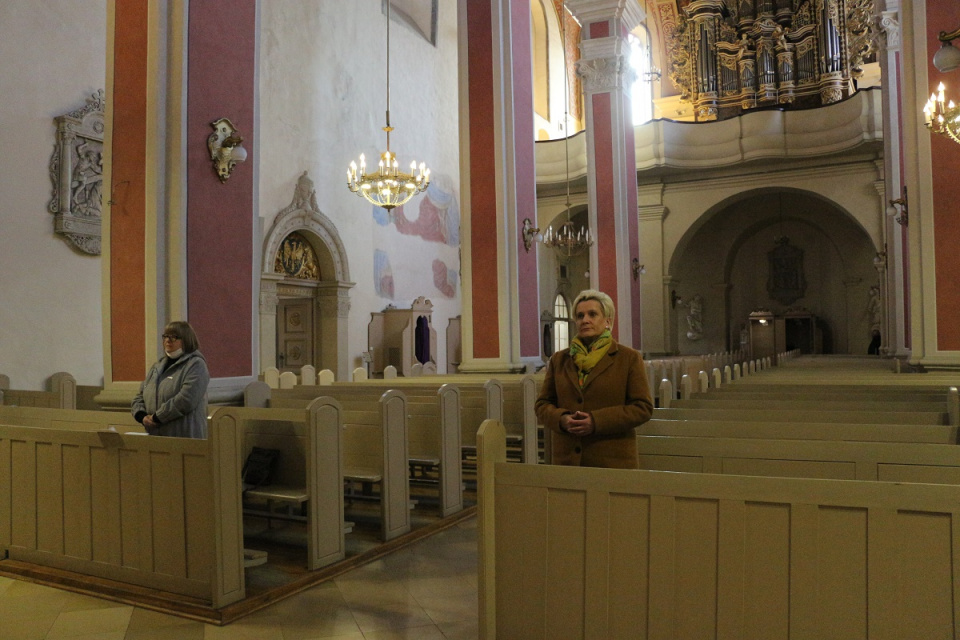 Msza w kościele o. Franciszkanów w Opolu w intencji ofiar katastrofy smoleńskiej [fot. OUW]