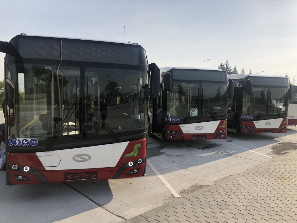 Trzy nowe autobusy Solaris zasiliły tabor MZK w Opolu [fot. UM w Opolu]