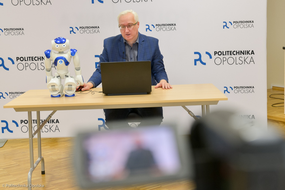 Politechnika Opolska rozpoczyna cykl wykładów otwartych dla przyszłych studentów [fot. po.opole.pl]