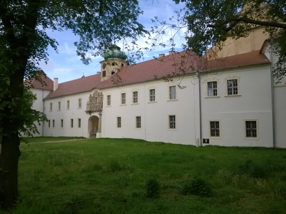 Częściowo odremontowany zamek w Głogówku (zdj. Jan Poniatyszyn)