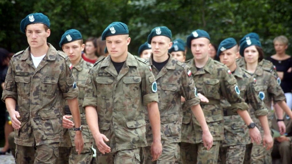 Dwie klasy wojskowe w regionie zostaną objęte specjalnym programem MON [fot. Starostwo Powiatowe w Opolu]