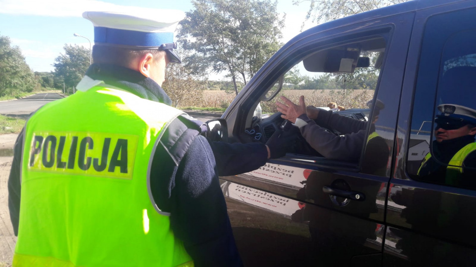 Trwa akcja opolskiej policji pod nazwą "Alkohol i narkotyki" przeciwko nieodpowiedzialnym kierowcom [fot. opolska policja]