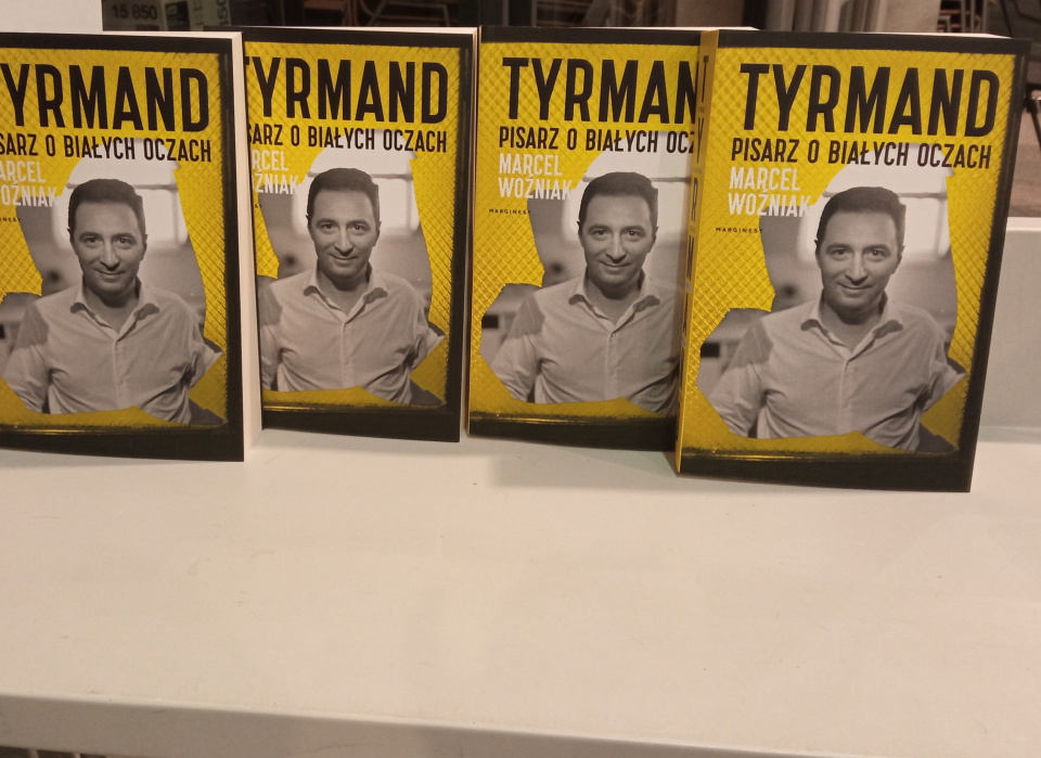 Książka Marcela Woźniaka "Tyrmand. Pisarz o białych oczach"