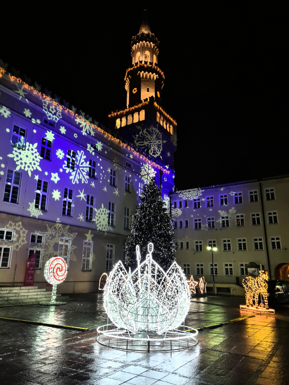 Świąteczna iluminacja Opola [ fot. Urząd Miasta Opola]