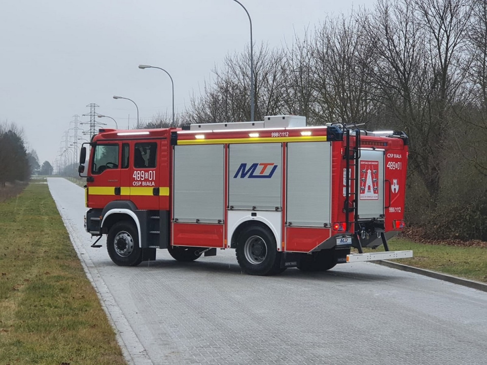 Nowy wóz strażacki OSP Biała [fot. Katarzyna Doros]