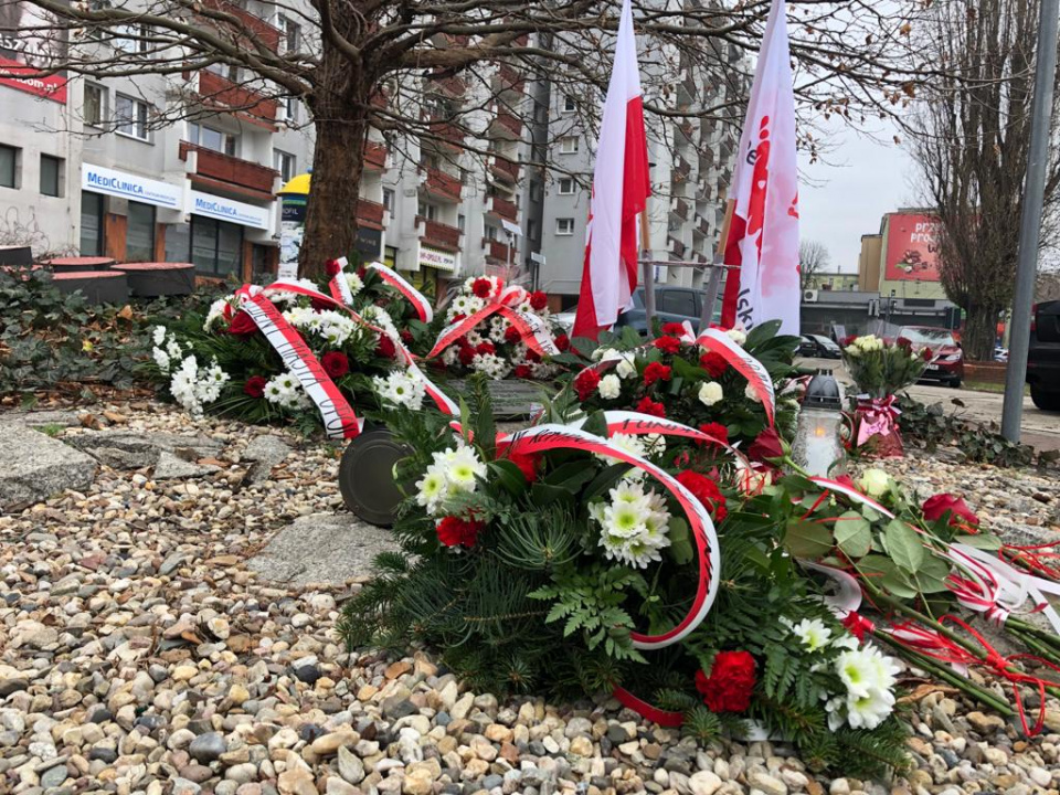 W Opolu trwają obchody upamiętnienia 39. rocznicy wprowadzenia stanu wojennego w Polsce [fot.M.Matuszkiewicz]