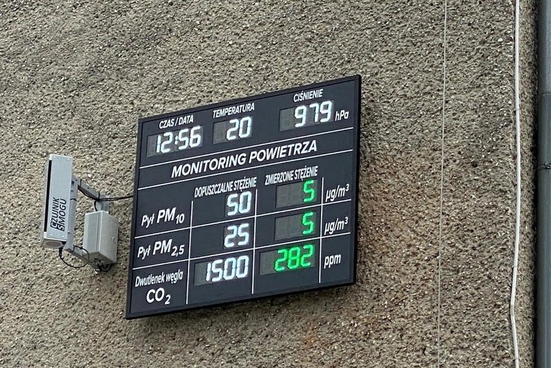 W Gogolinie zamontowano tablicę monitorującą jakość powietrza [fot. archiwum gminy]