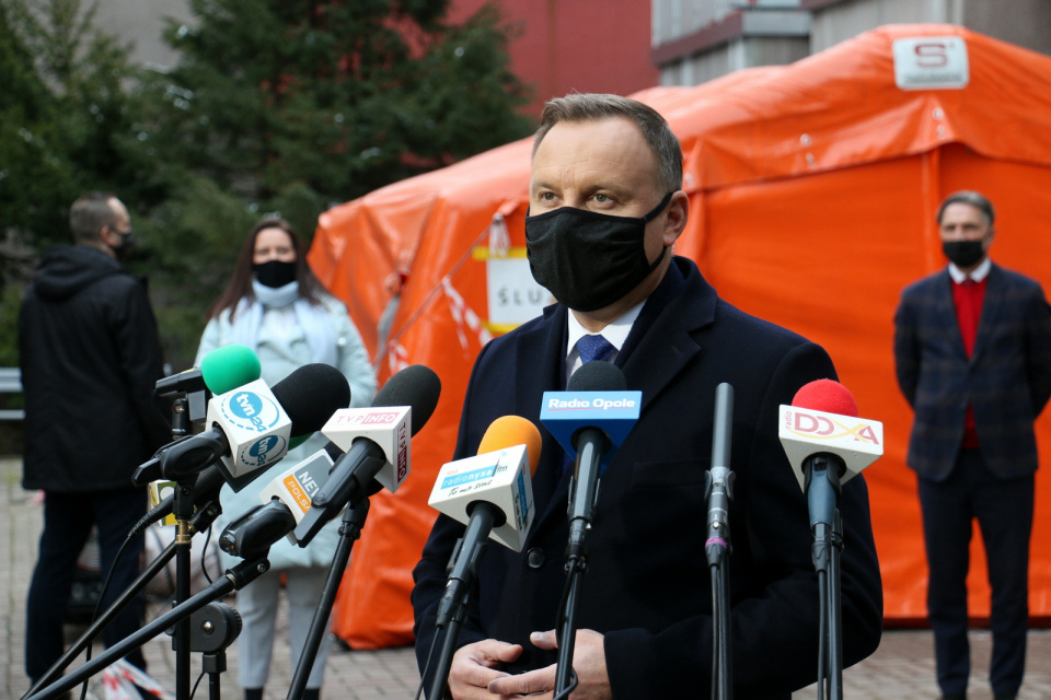 Prezydent Andrzej Duda z wizytą w Szpitalu MSWiA w Głuchołazach [fot. Marcin Skomudek]