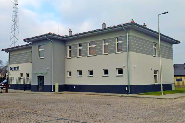Nowy komisariat policji w Zawadzkiem. Dotychczasowy budynek był mało funkcjonalny [ZDJĘCIA]