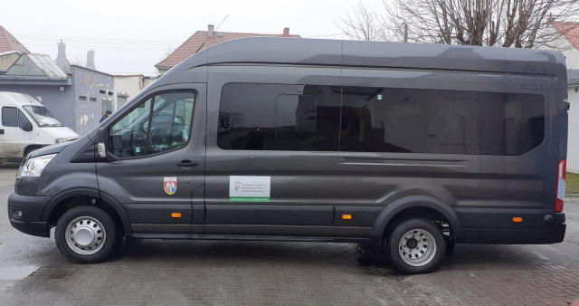 Gmina Głubczyce ma nowy autobus dla niepełnosprawnych