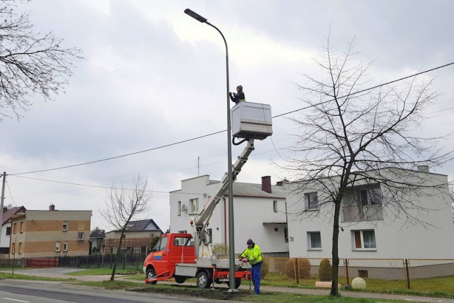 Leśnica: chcą wymienić ponad tysiąc lamp ulicznych w całej gminie