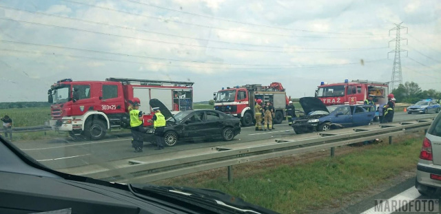 Wypadek na autostradzie A4 na wysokości Niemodlina. Nitka w kierunku Wrocławia zablokowana
