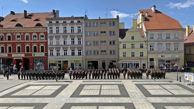 1. Brzeski Pułk Saperów ma 77 lat. Urodziny jednostki świętuje całe miasto [ZDJĘCIA]