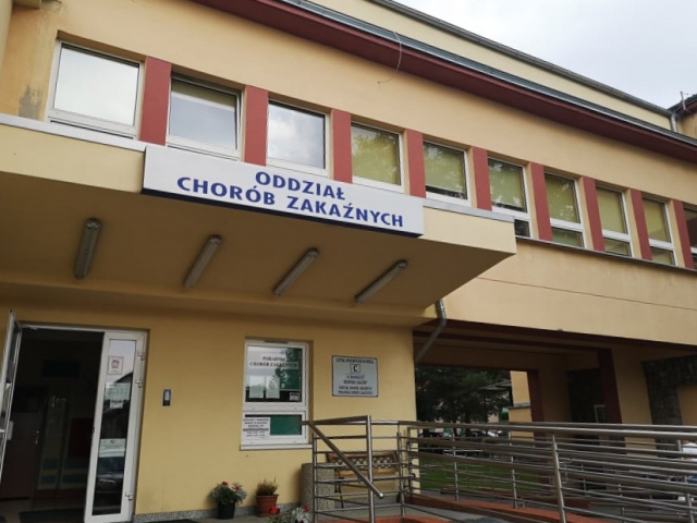 Na oddziale zakaźnym w Opolu ubywa pacjentów covidowych. Koronawirus coraz częściej atakuje cukrzyków