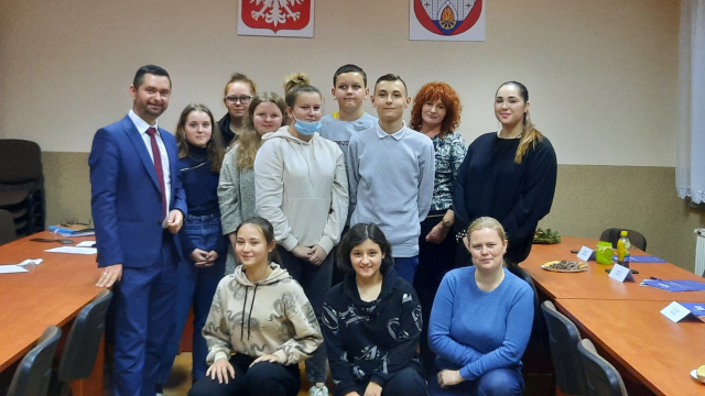 Młodzi z Murowa mają głos. Rozpoczęła działalność młodzieżowa rada gminy