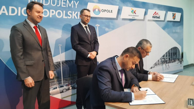 Podpisano umowę na budowę stadionu piłkarskiego w Opolu za ponad 200 milionów złotych