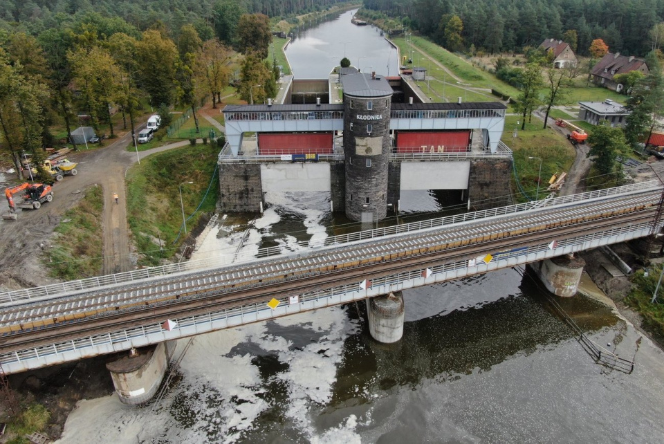 Nowo wyremontowany most kolejowy nad Kanałem Gliwickim [fot. PKP PLK]