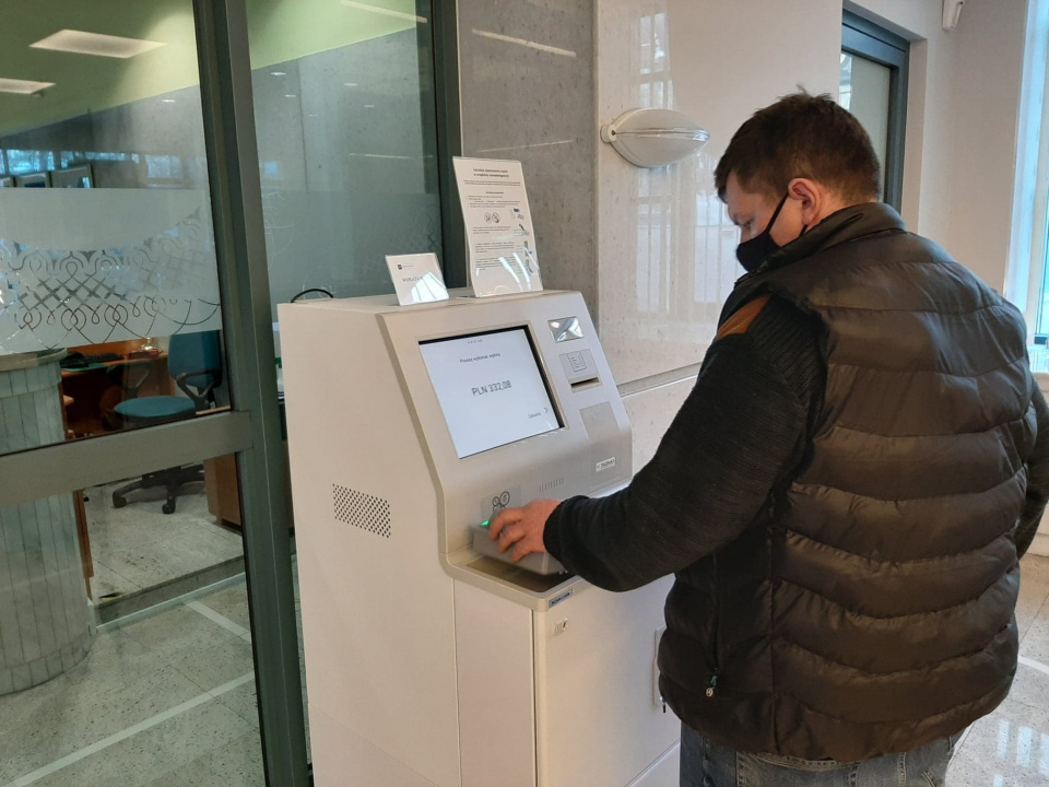 Automat do wymiany monet na banknoty [fot. NBP w Opolu]