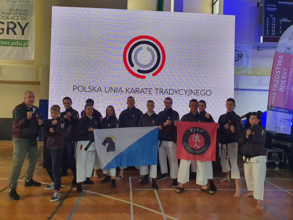 Klub Ronin Głuchołazy na Mistrzostwach Polski w karate [fot: archiwum klubowe]
