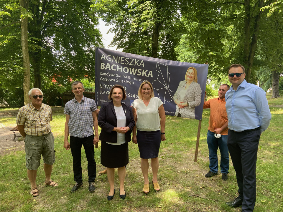 Anna Zalewska w Gorzowie Śląskim z poparciem dla Agnieszki Bachowskiej, kandydatki na burmistrza [fot. Wojciech Gnat]