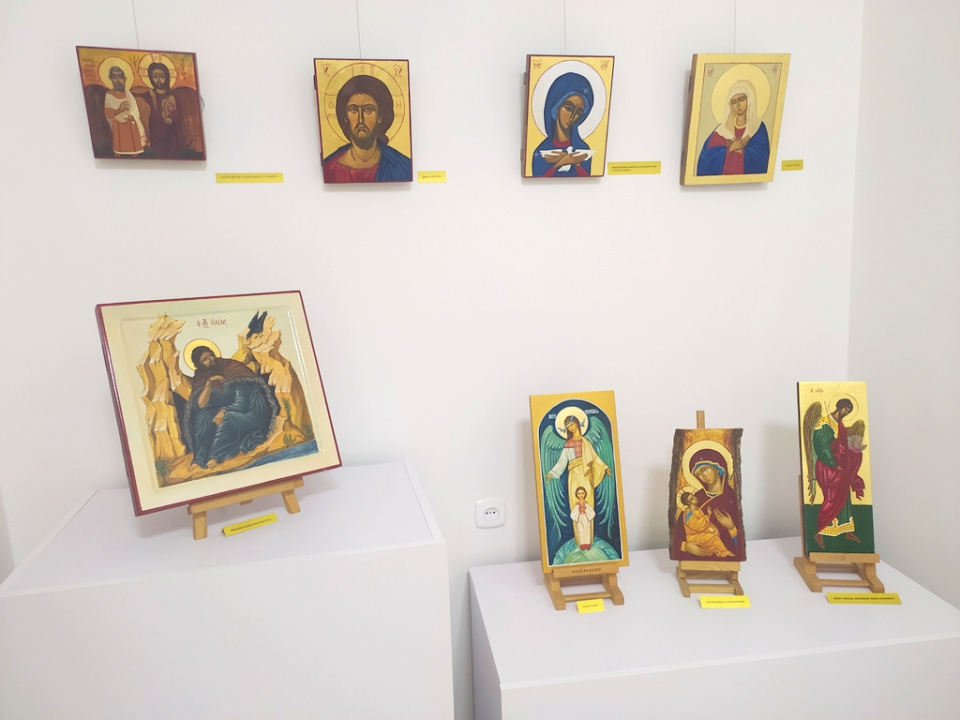Wystawa ikon w praszkowskim muzeum [fot. Witold Wośtak]