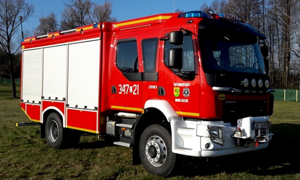 Nowy wóz strażacki dla OSP Szonów - [fot: gmina Głogówek]