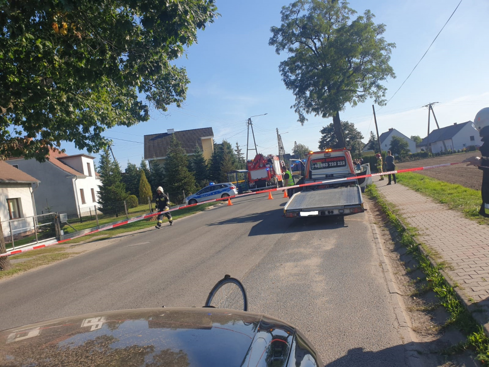 Wypadek motocyklisty w Tarnowie Opolskim. [fot. Mario]