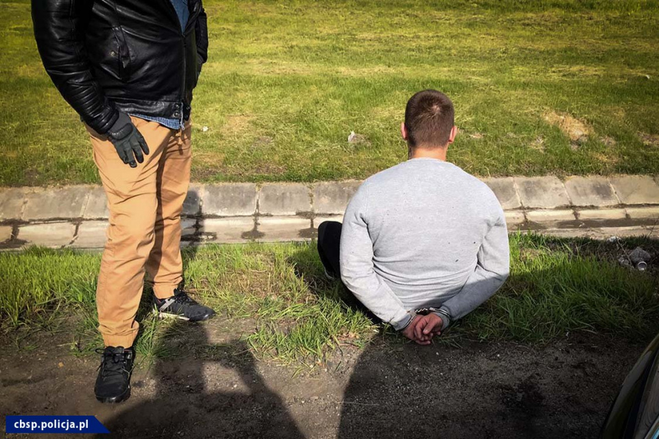 Zatrzymanie członków gangu narkotykowego [fot. cbśp.policja.pl]