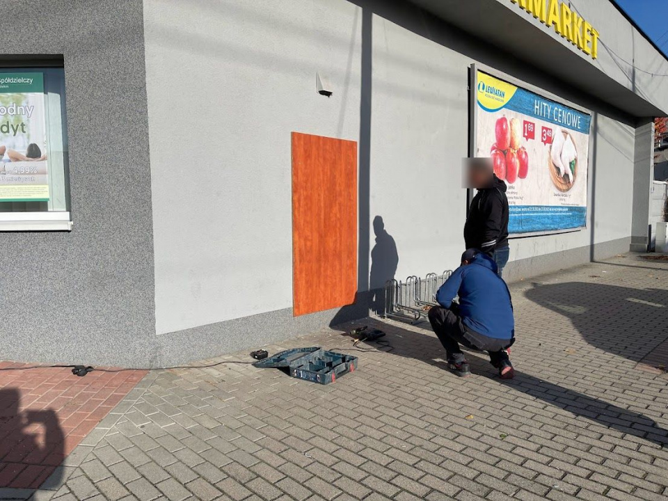 Wysadzenie bankomatu w Chróścicach koło Opola [fot. Mario]