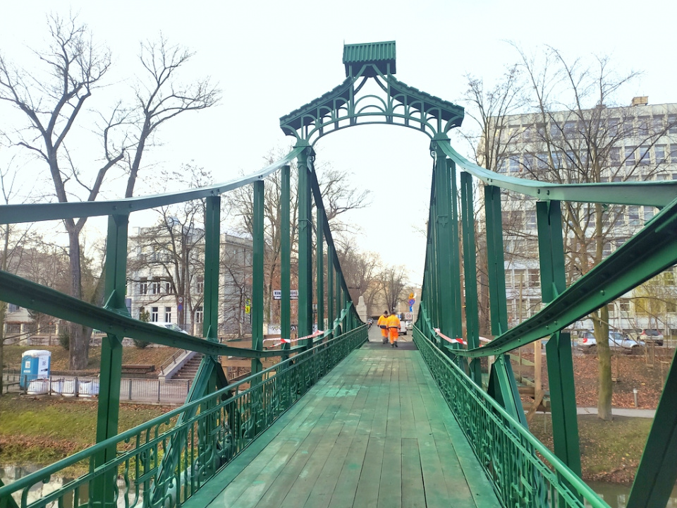 Wyremontowany Most Groszowy w Opolu, 02.12.2021 [fot. Witold Wośtak]