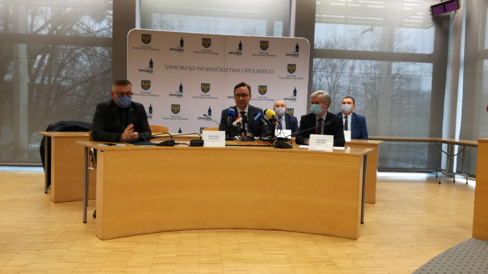 Konferencja prasowa dotycząca podpisania umowy na przygotowanie projektu budowy obwodnicy Namysłowa [fot.P.Wójtowicz]