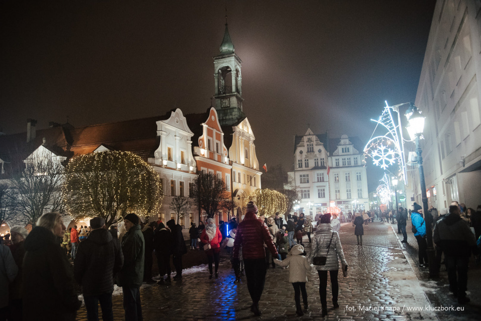 Bożonarodzeniowa iluminacja w Kluczborku [fot. www.facebook.com/Kluczbork/Maciej Knapa]