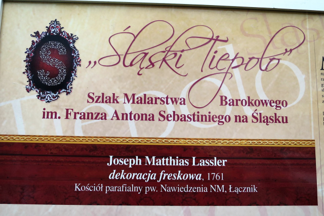 Wystawa barokowych obrazów na planszach przed biblioteką w Opolu [ZDJĘCIA]
