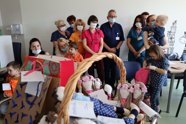 Najmłodsi pacjenci USK w Opolu także świętowali Dzień Dziecka