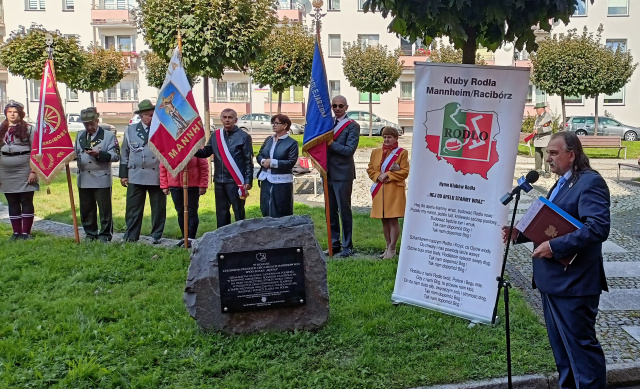 Chcemy pamiętać o naszych rodakach, którzy nie wyrzekli się polskości. W Głubczycach uczczono 100. rocznicę powstania Związku Polaków w Niemczech